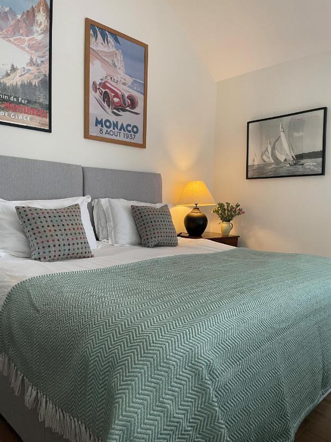 Rogate Stunning Cabin With Incredible Views Near Goodwood מראה חיצוני תמונה